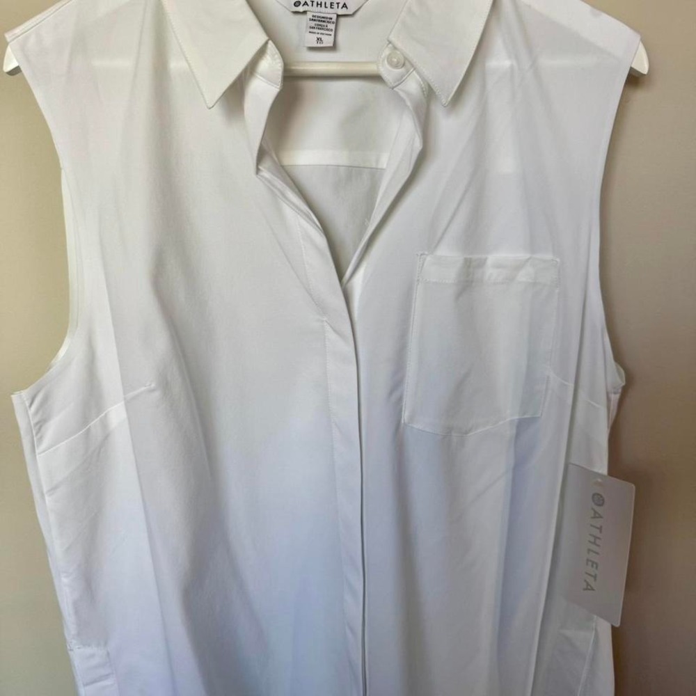 Athleta Button Down Tank - Picture 3 of 8